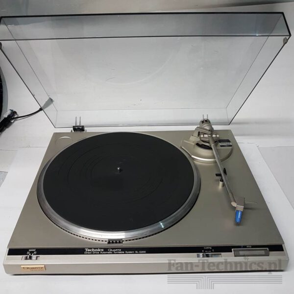 Gramofon Technics SL-Q200