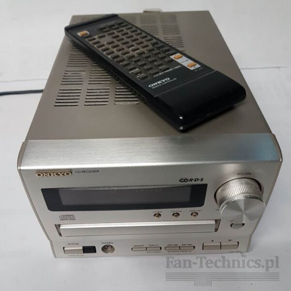 Amplituner z odtwarzaczem CD Onkyo CR-185X