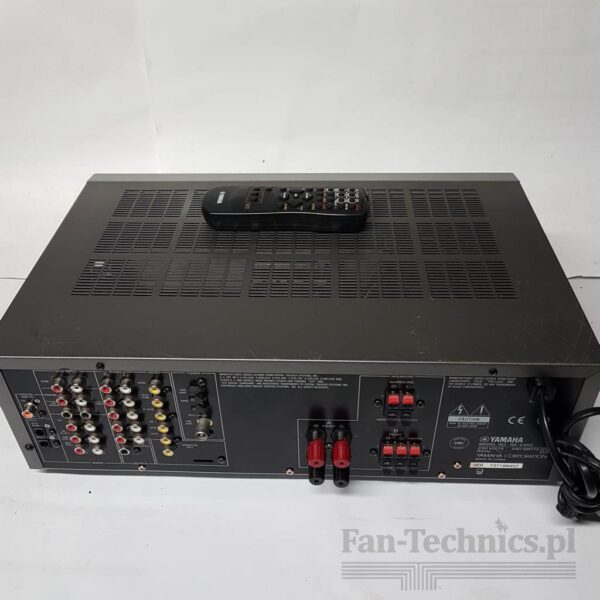 Amplituner Yamaha RX-V350 - obrazek 4